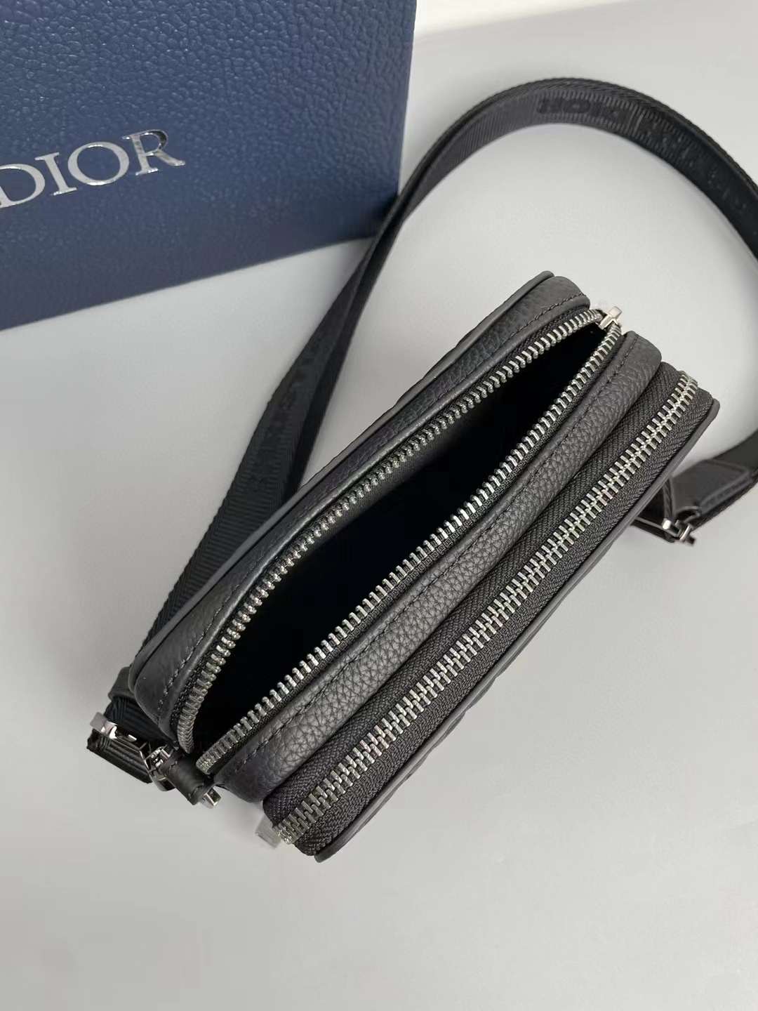 f2a1ce1777b0882bf3c721ae3d992e2d_1725029935_6987.jpg f2a1ce1777b0882bf3c721ae3d992e2d_1725029935_6987.jpg