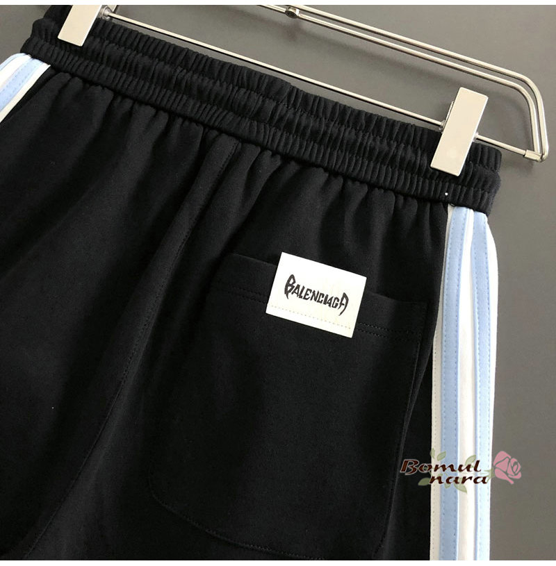 d35395e03a3c2ef7dd6b1bd55f8b4851_1785209886_3818.jpg