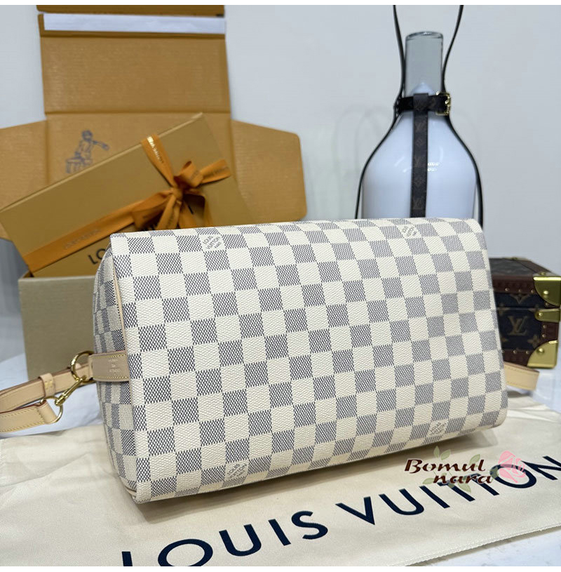 8fad0e244f953de57f8ae288474c87f9_1786177338_0807.jpg