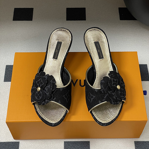 LOUIS VUITTON-04151 루이비통 블랙 모노그램 데님 뮬