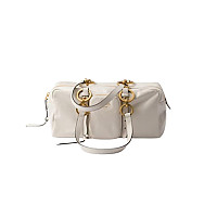 PRADA-1BB138 프라다 블랙 댕글 가죽 미디엄 탑 핸들 백