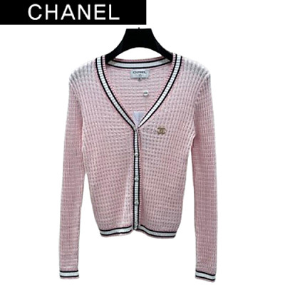 CHANEL-081712 샤넬 핑크 메탈 CC 로고 장식 가디건