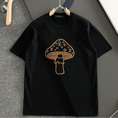 LOUIS VUITTON-04074 루이비통 2026년 NEW 자수 크루넥 티셔츠