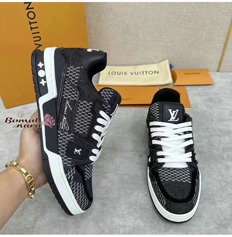 b6f250a1055314bdb8f41e65e4a06ff9_1720685794_0325.jpg b6f250a1055314bdb8f41e65e4a06ff9_1720685794_0325.jpg