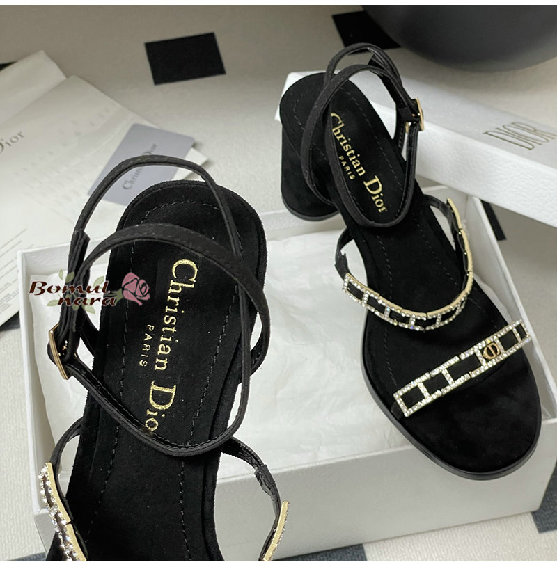 b0de66a685a9615306bd206b09d7feef_1745209222_9851.jpg b0de66a685a9615306bd206b09d7feef_1745209222_9851.jpg