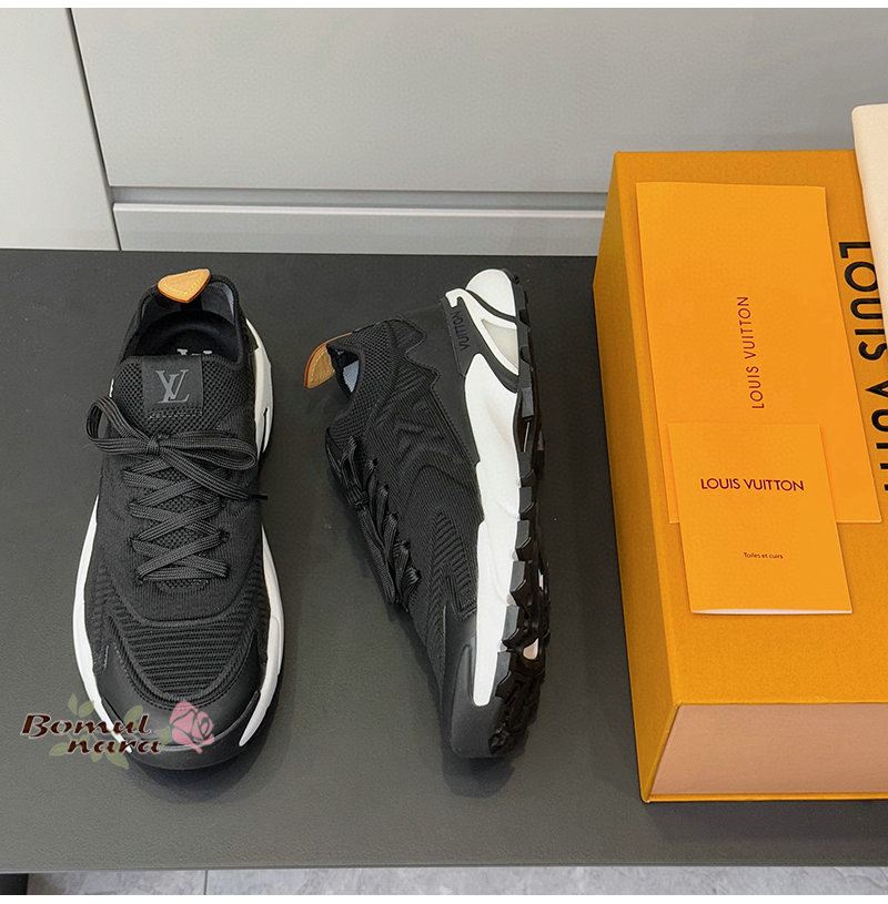 b5967b7ea1f1b6b5f1427029a9d70cf7_1757305800_3898.jpg b5967b7ea1f1b6b5f1427029a9d70cf7_1757305800_3898.jpg