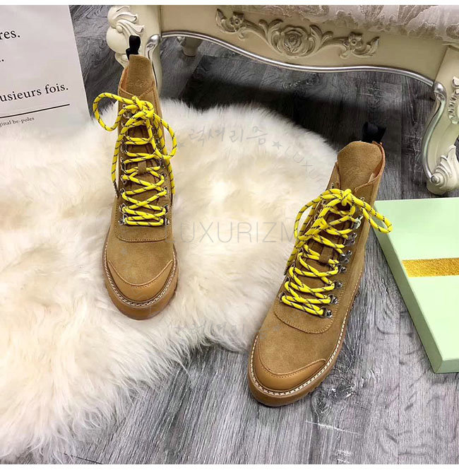 off white1-1208-4.jpg